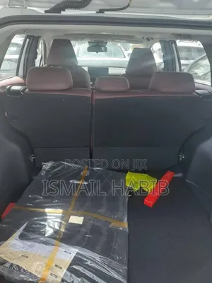 New Toyota Corolla Cross Hybrid XSE AWD 2025 White