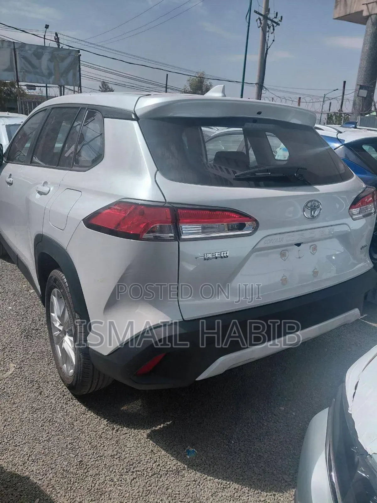 New Toyota Corolla Cross Hybrid XSE AWD 2025 White