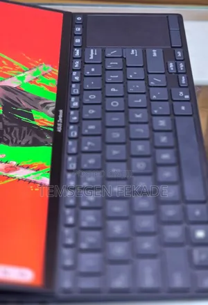 New Laptop Asus Zenbook Duo 14 32GB Intel Core i7 SSD 1T