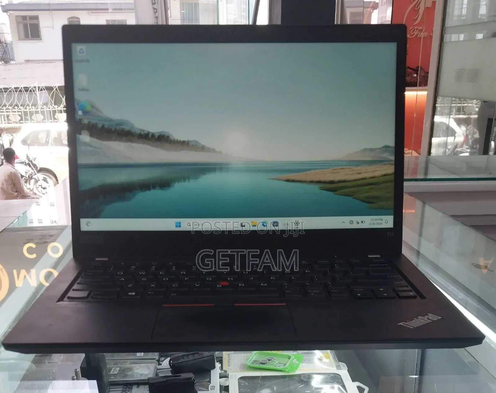 New Laptop Lenovo ThinkPad T14 16GB Intel Core i7 SSD 512GB
