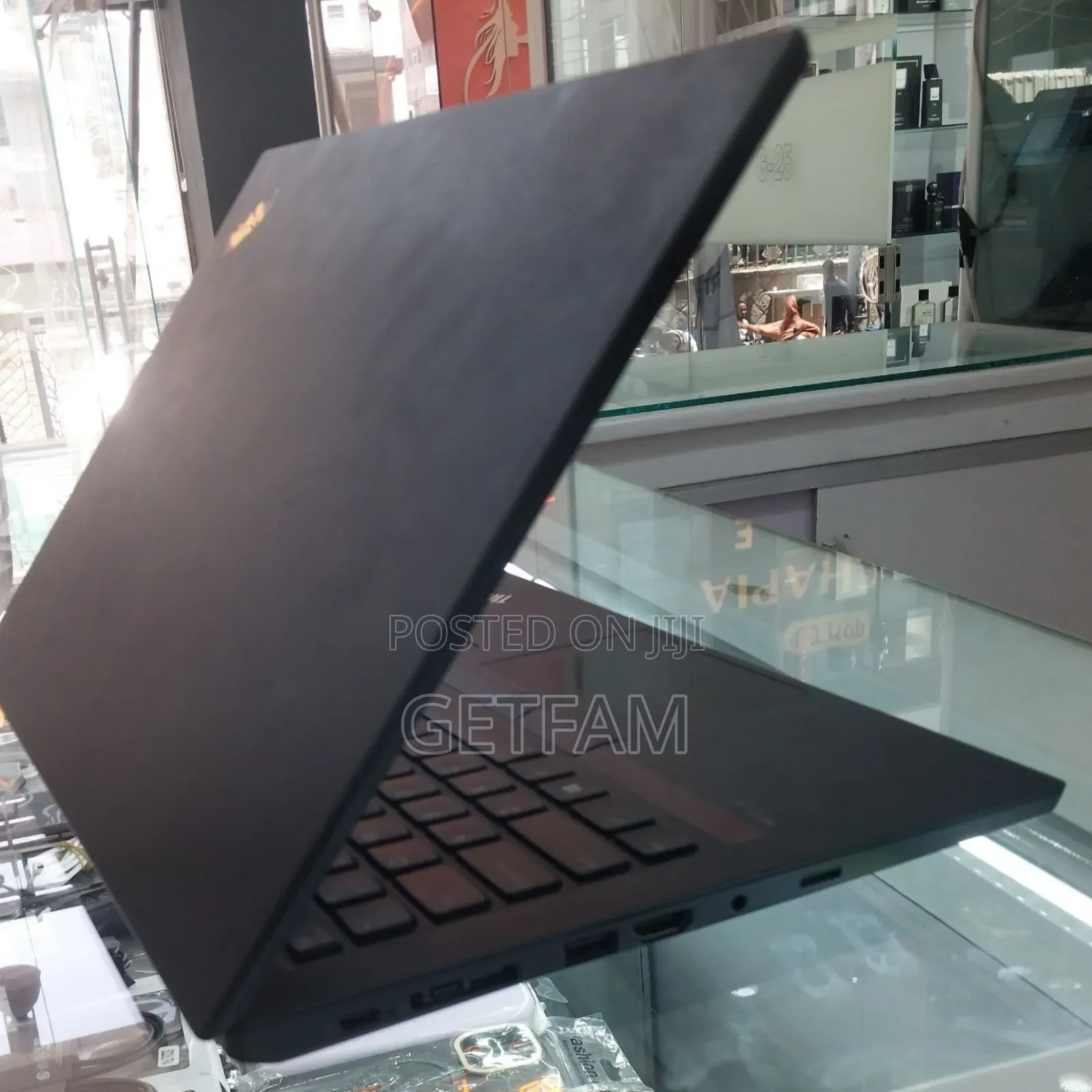 New Laptop Lenovo ThinkPad T14 16GB Intel Core i7 SSD 512GB