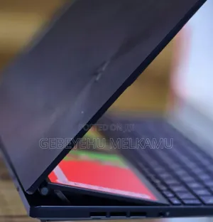 New Laptop Asus Zenbook Duo 14 32GB Intel Core i7 SSD 1T