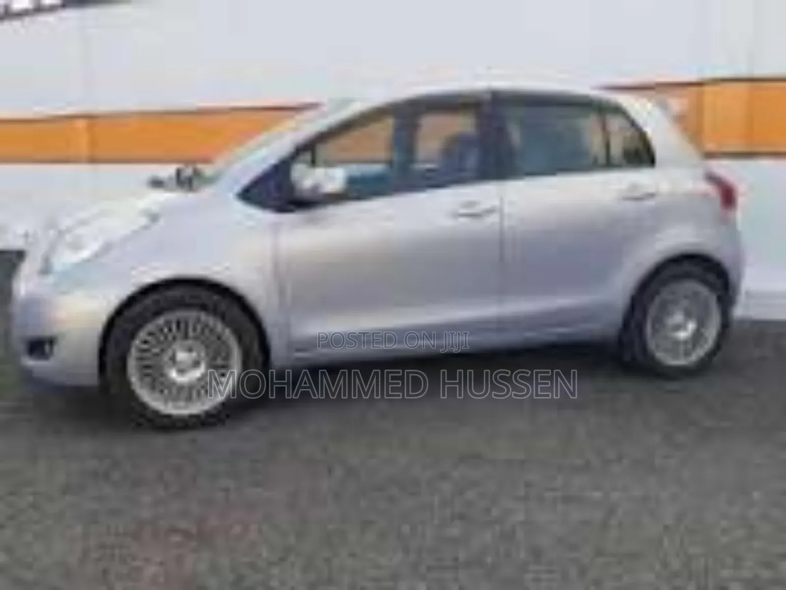 Toyota Yaris 2010 Silver