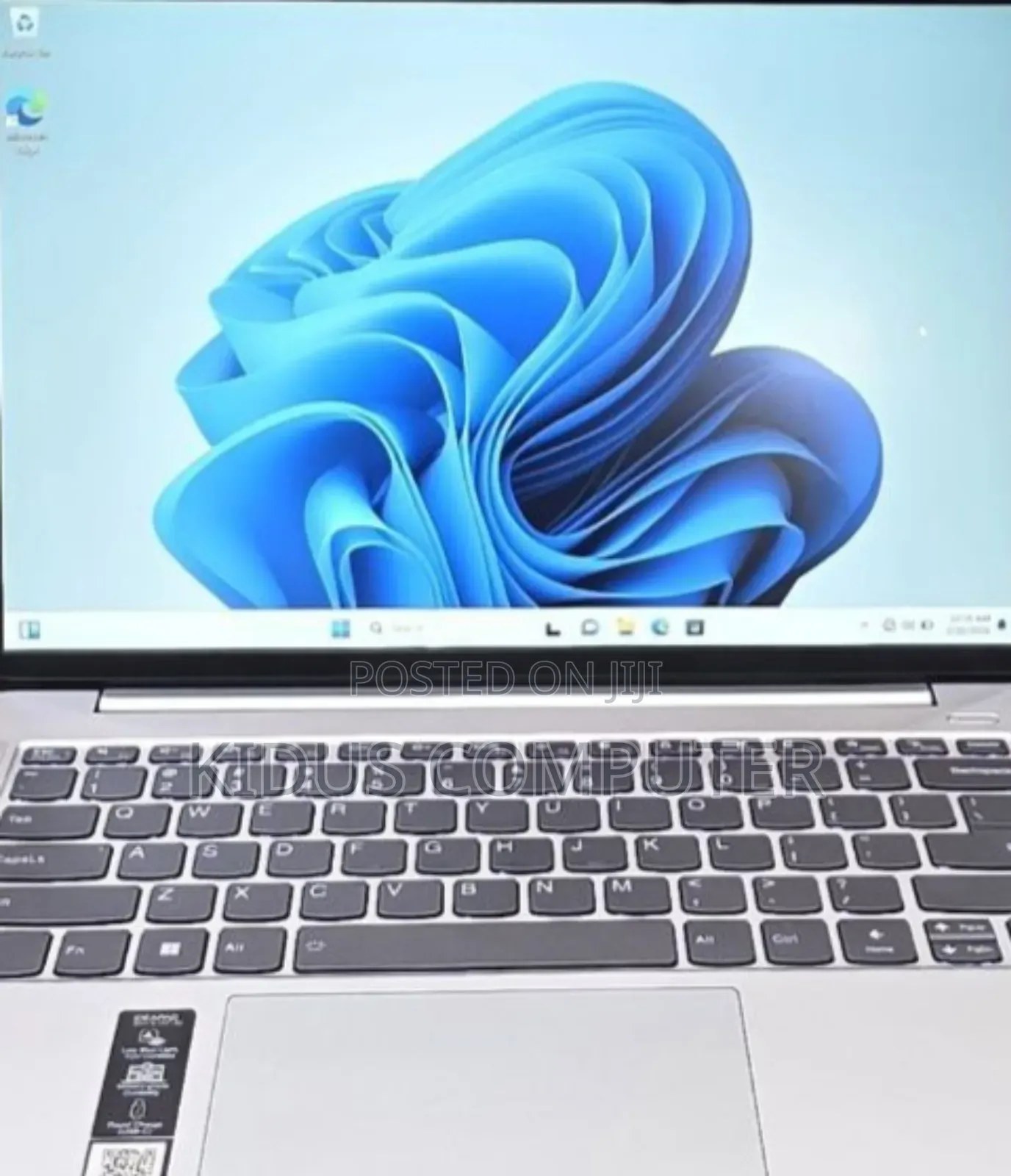 New Laptop Lenovo Ideapad 3 16GB Intel Core i5 SSD 512GB