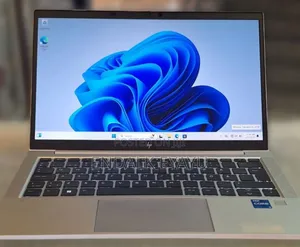 New Laptop HP EliteBook 830 G8 16GB Intel Core i5 SSD 512GB