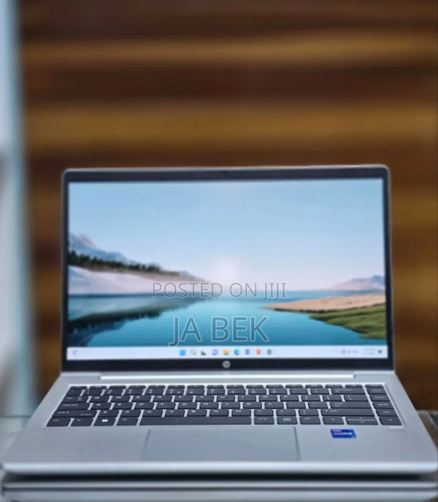 New Laptop HP ProBook 440 G10 16GB Intel Core i7 SSD 512GB