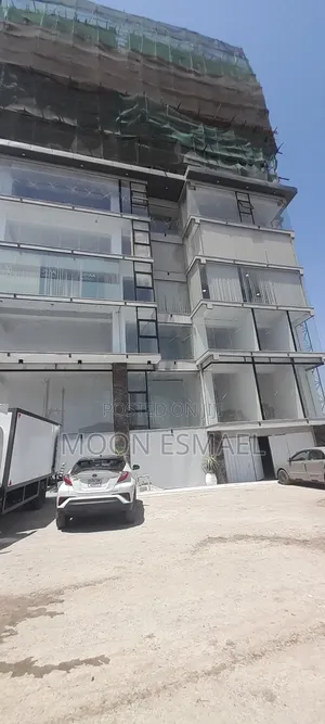 1bdrm Apartment in Mon Real Estate, Kolfe Keranio for sale