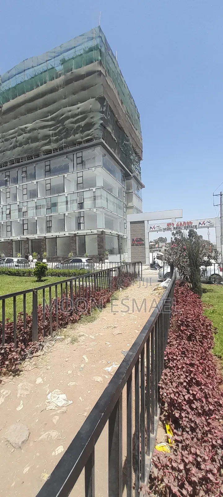 1bdrm Apartment in Mon Real Estate, Kolfe Keranio for sale