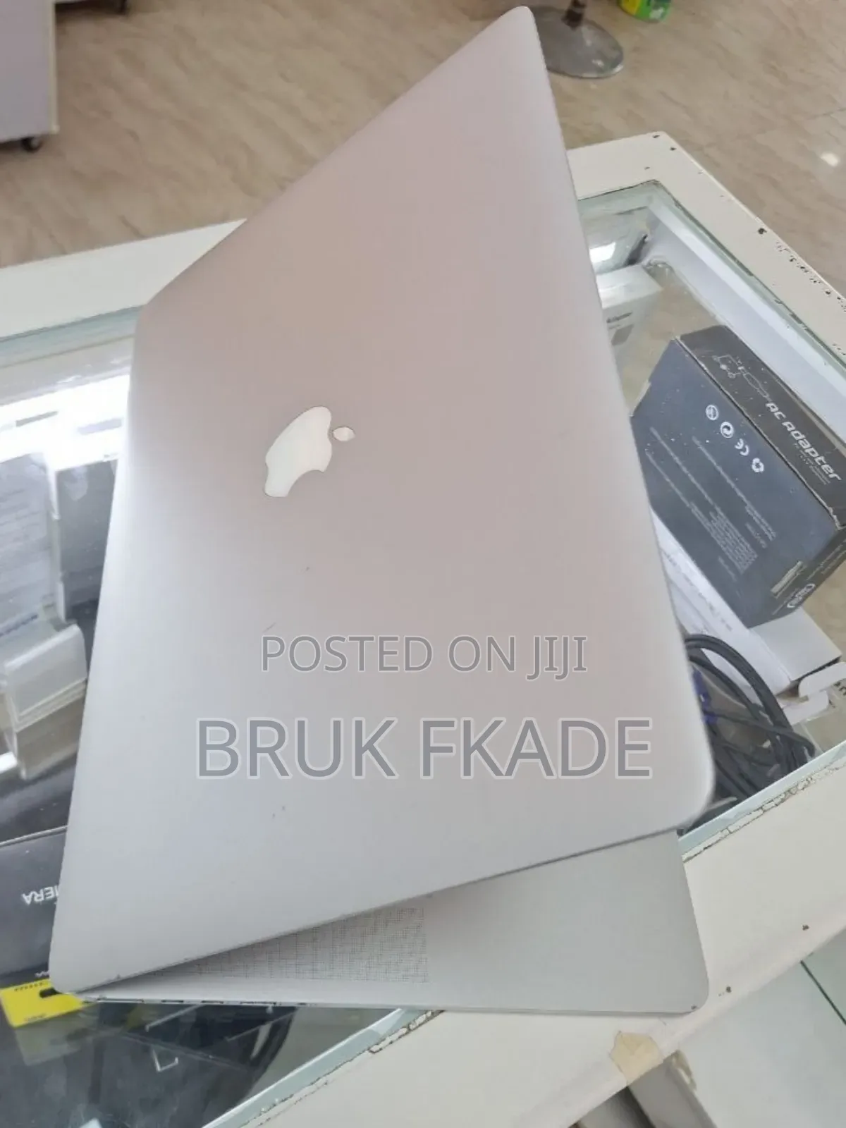 New Laptop Apple MacBook Pro 2014 16GB Intel Core i7 SSD 512GB