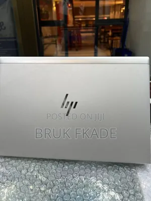 New Laptop HP EliteBook 830 G8 16GB Intel Core i5 SSD 512GB