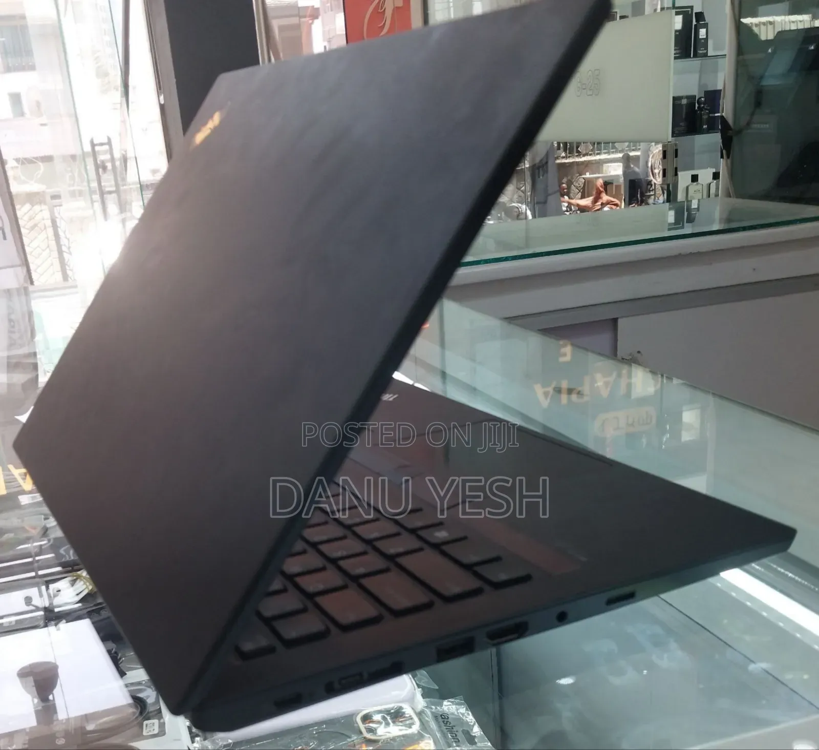 New Laptop Lenovo ThinkPad T14 16GB Intel Core i7 SSD 512GB