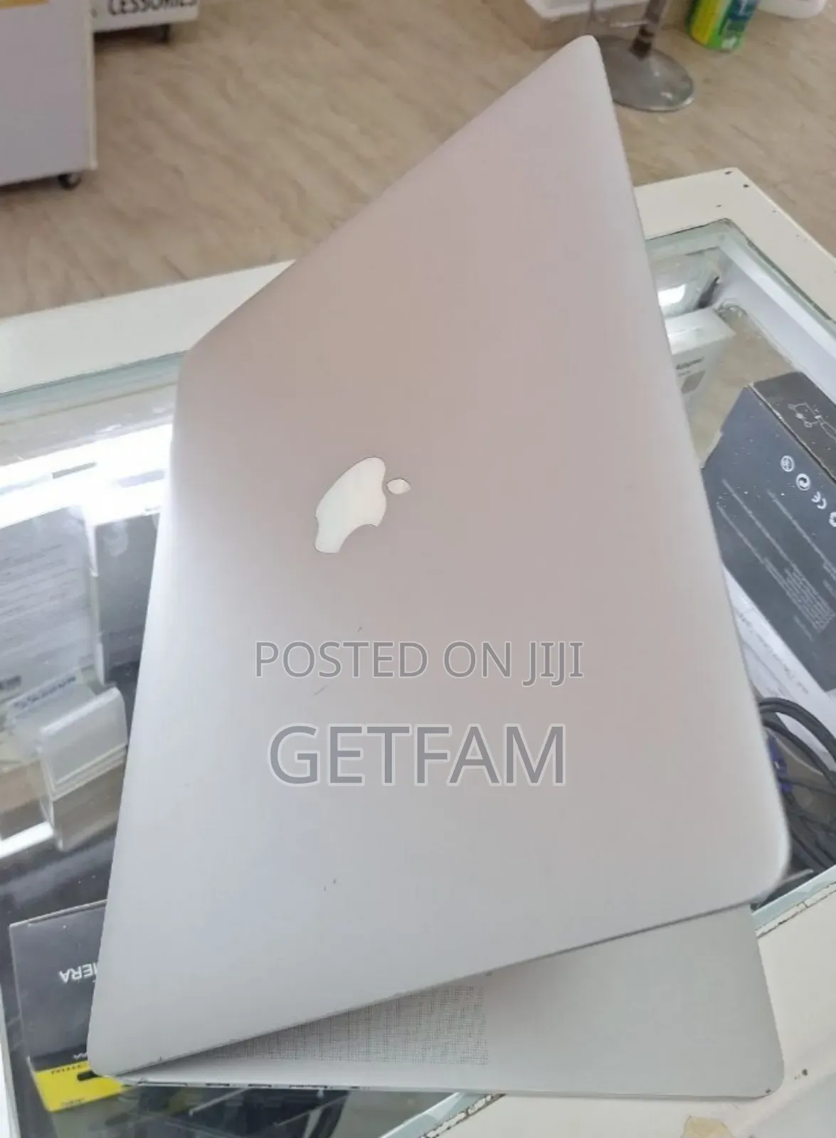 New Laptop Apple MacBook 2014 16GB Intel Core i7 SSD 512GB