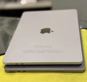 New Laptop Apple MacBook Air 2022 M2 8GB Apple M2 SSD 256GB