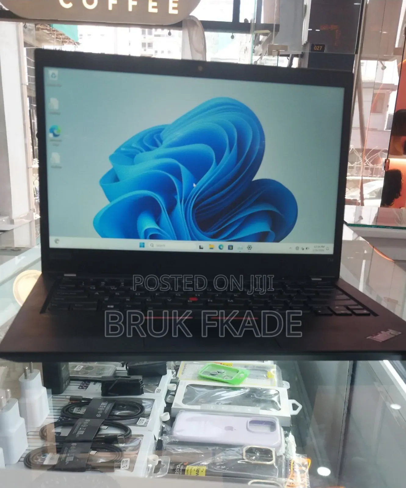 New Laptop Lenovo ThinkPad T14 16GB Intel Core i7 SSD 512GB