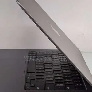 New Laptop Apple MacBook Pro M1 16GB Apple M1 Pro SSD 512GB