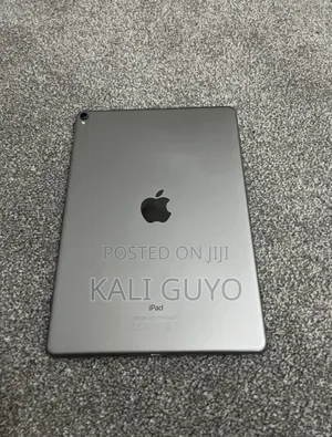 Apple iPad Pro 10.5 (2017) 64 GB Silver