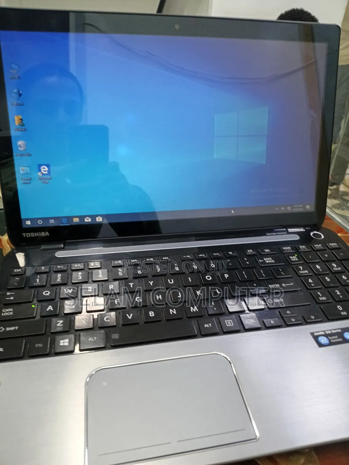 New Laptop Toshiba Satellite C850 8GB Intel Core i7 HDD 1T