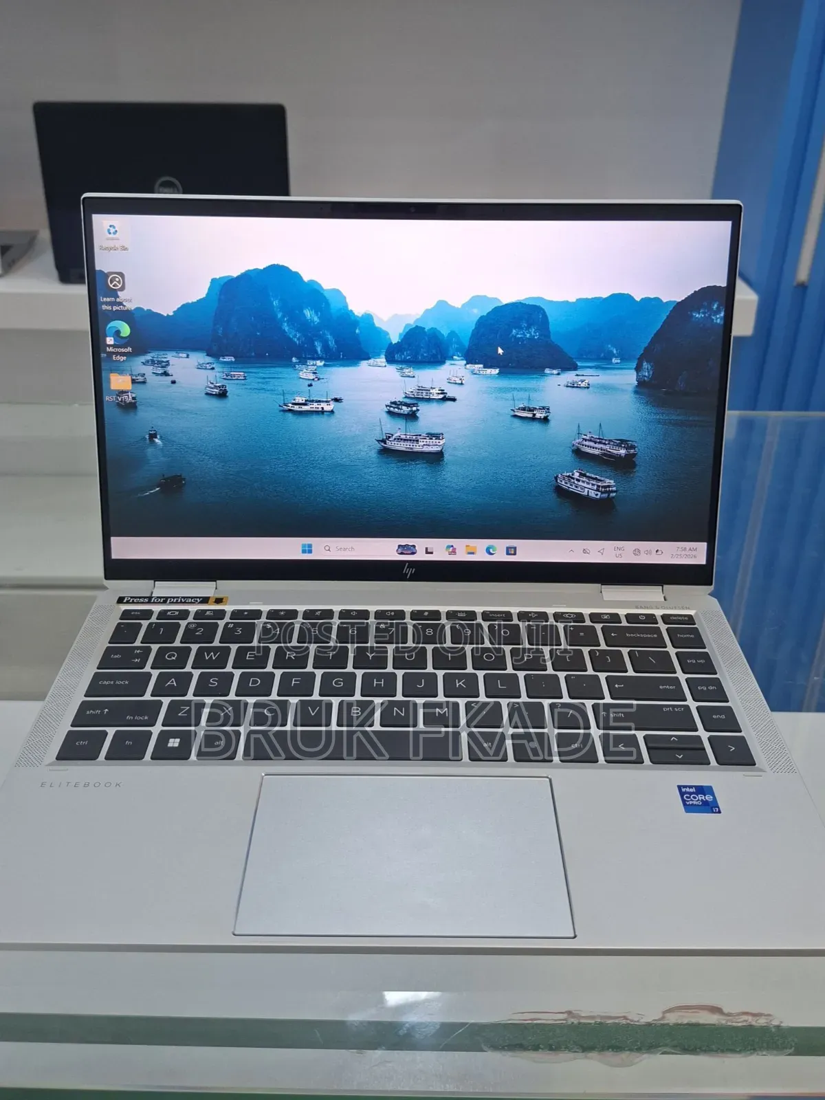 New Laptop HP EliteBook x360 1030 G8 32GB Intel Core i7 SSD 512GB