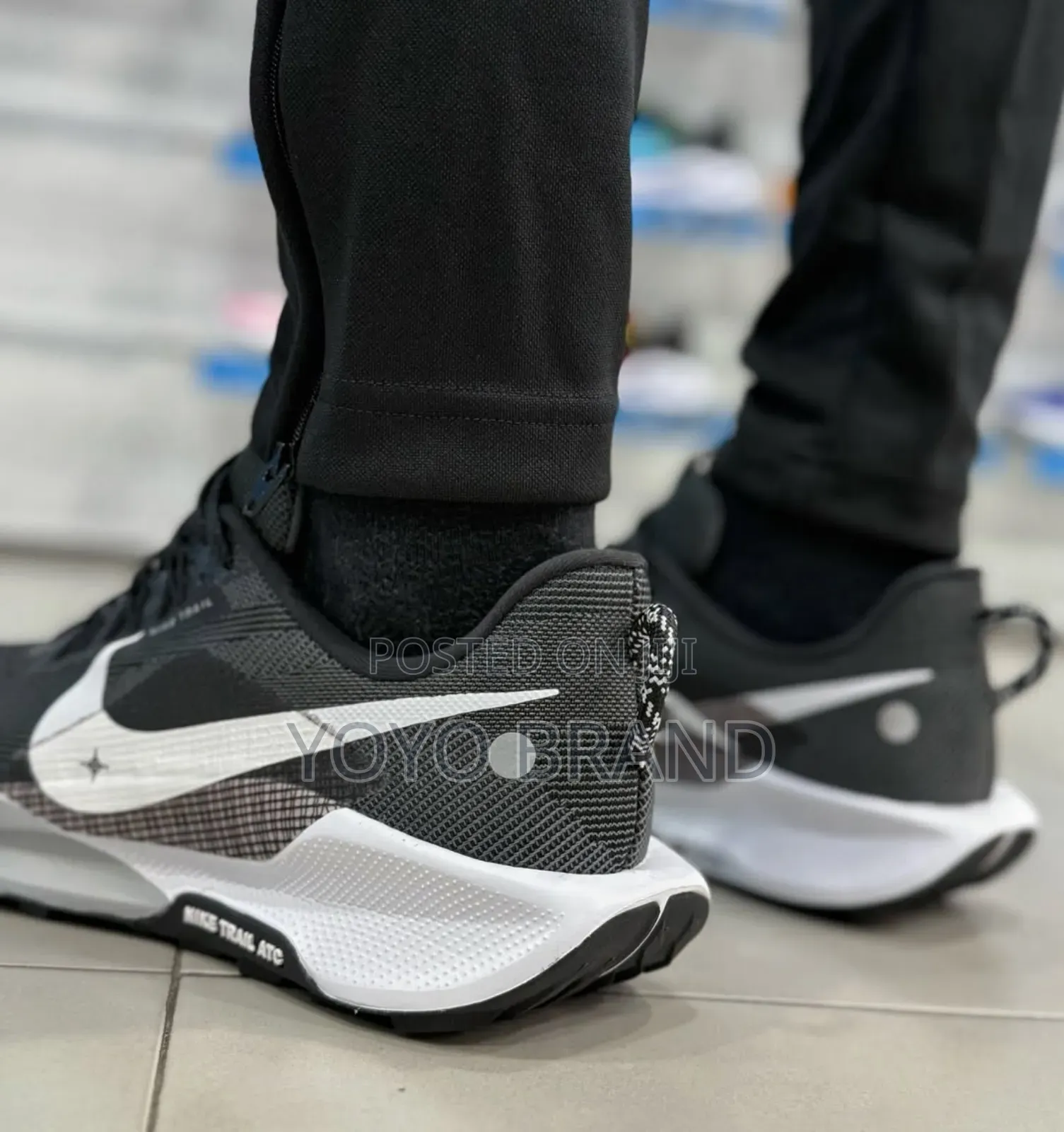 Nike Pegasus Trail 5 Black/White Running Fashion Sneaker