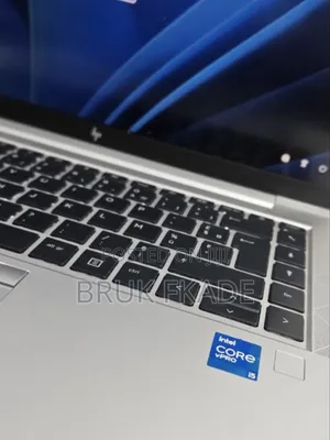 New Laptop HP EliteBook 840 G8 16GB Intel Core i5 SSD 512GB