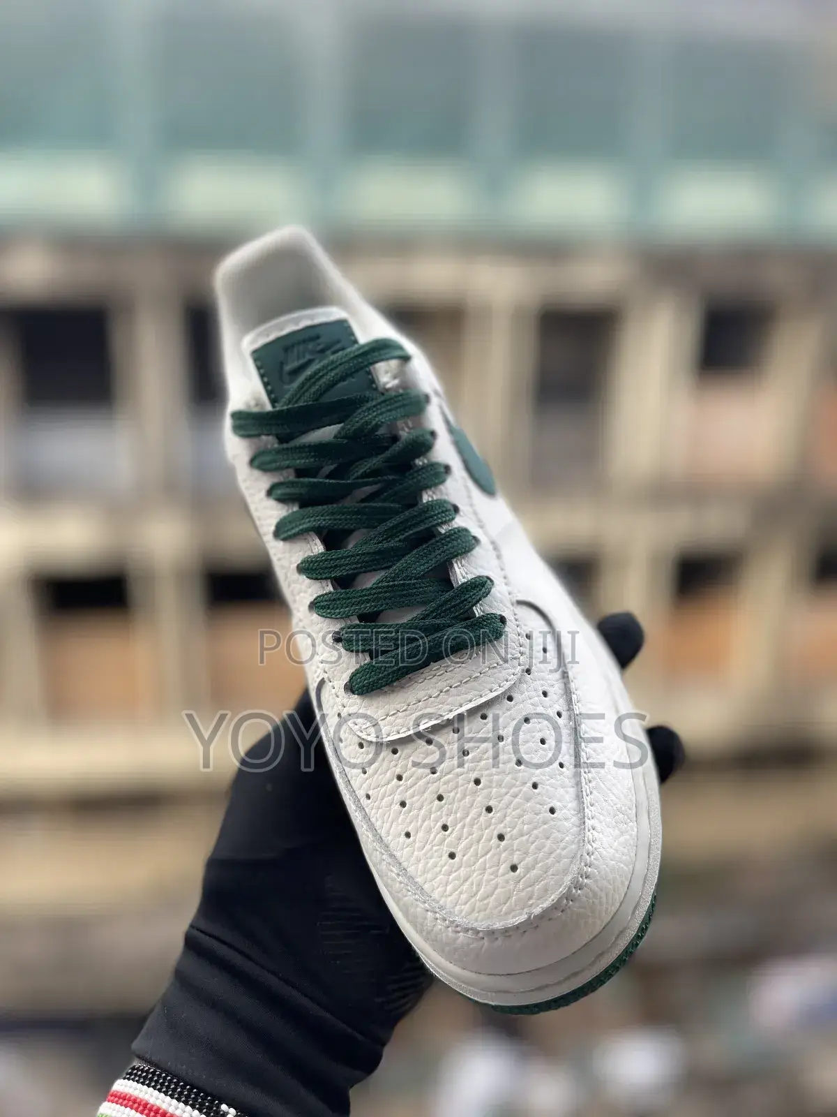 Nike Air Force 1 Low *The North Face White /Green Fashion Sneaker