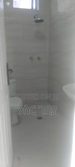 Furnished 3bdrm Condo in Ayat 49, Yeka for rent