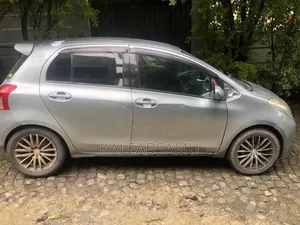 Toyota Yaris 2007 Silver
