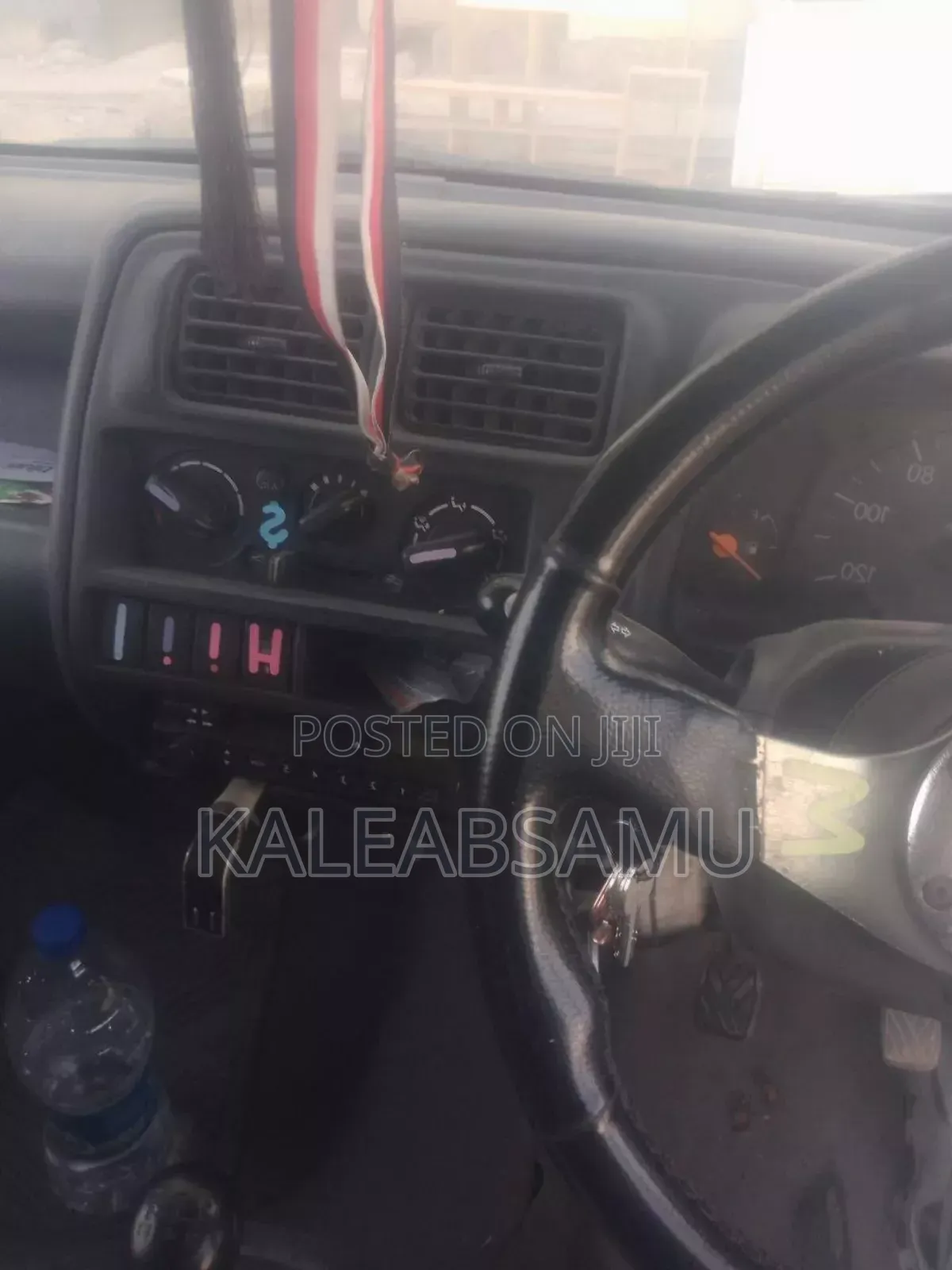 Suzuki Every Wagon 2005 White