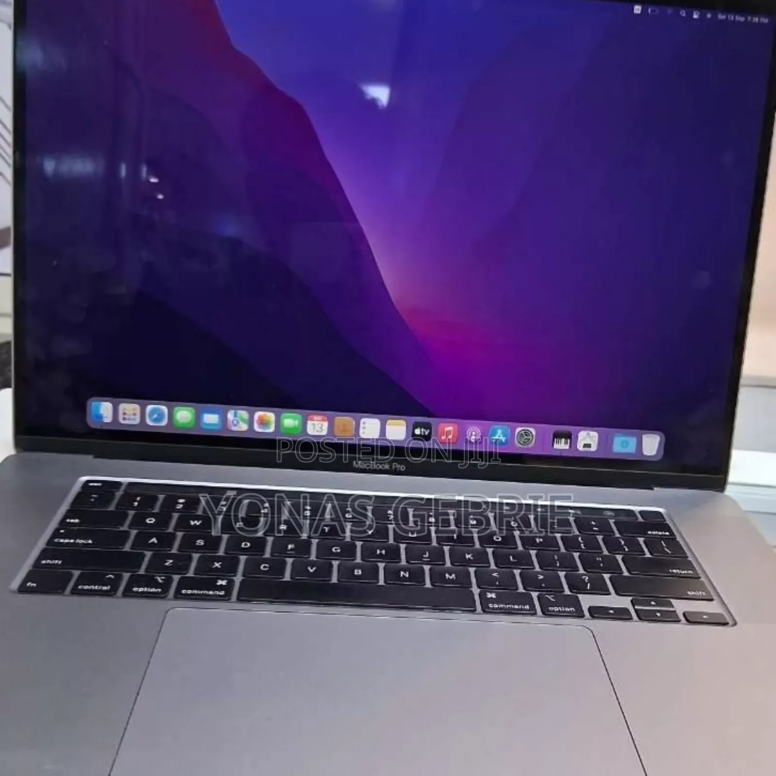 New Laptop Apple MacBook 32GB Intel Core i9 SSD 512GB