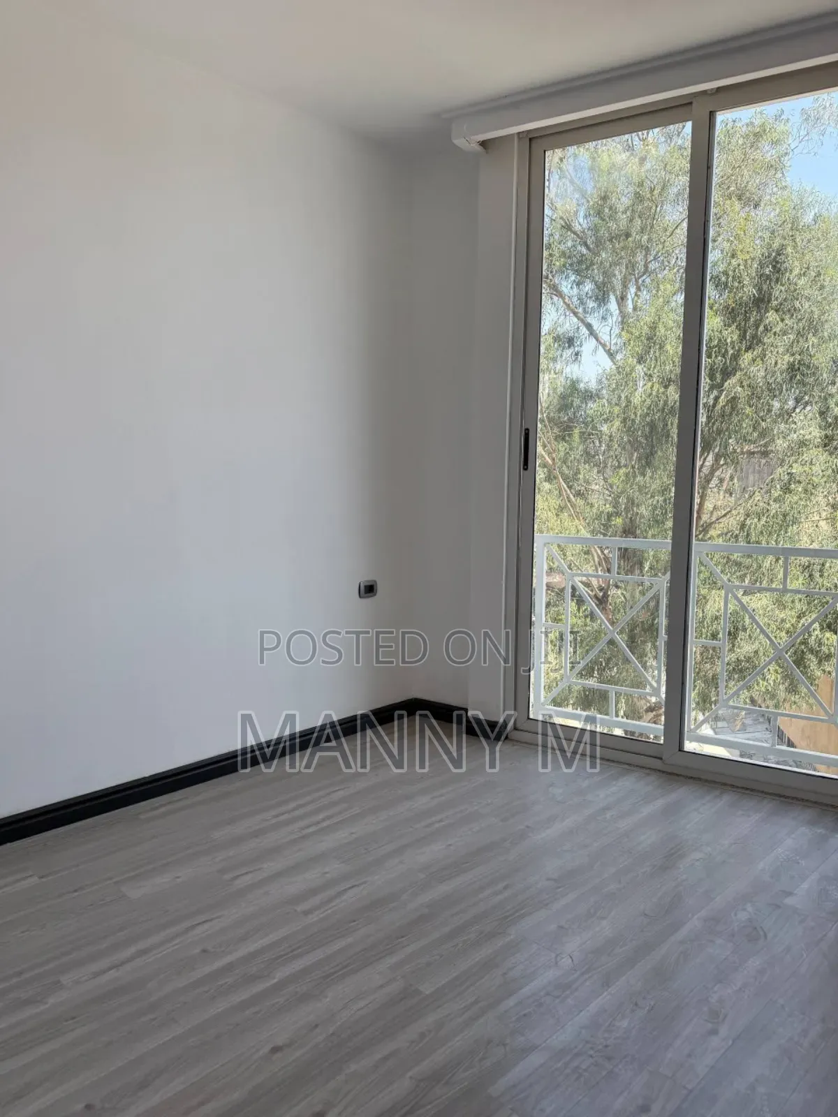 3bdrm Apartment in Bole for rent