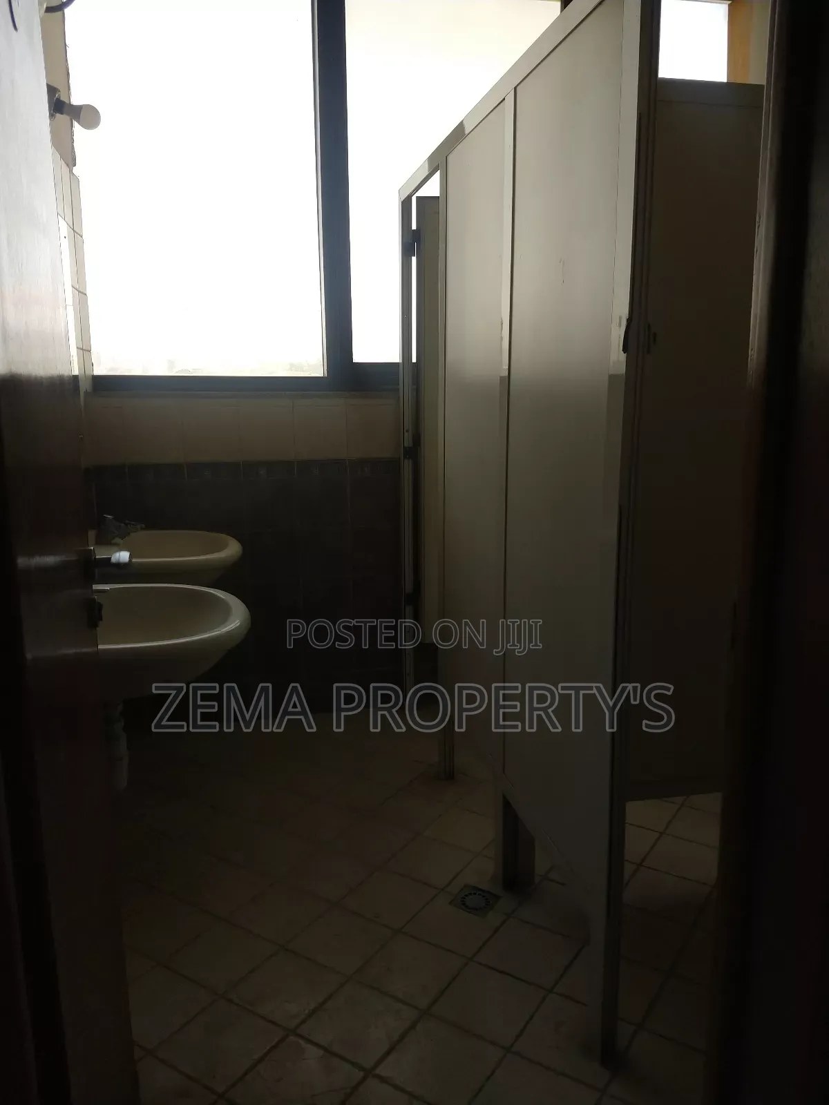 Office Rent,520,Ms Around Bole Dembel , Call