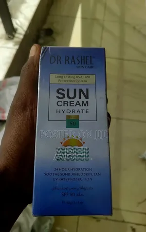 Dr Rashel Sun Cream Hydrate SPF 50 Sunscreen