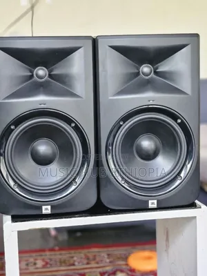JBL Lsr308 Powered Studio Monitor