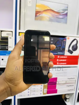 New Apple iPhone 15 256 GB Black