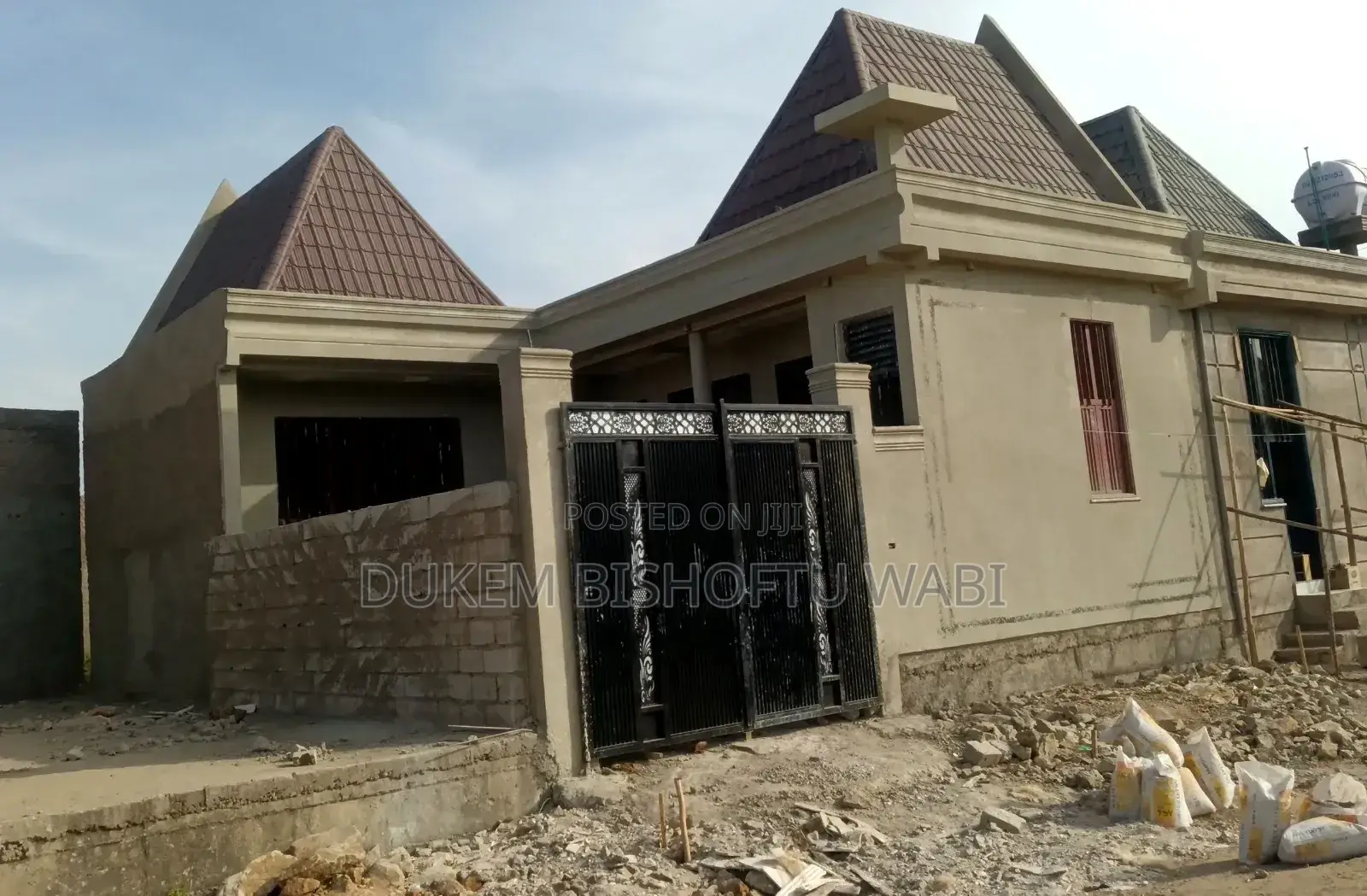 Furnished 7bdrm House in Dukam, East Shewa for sale