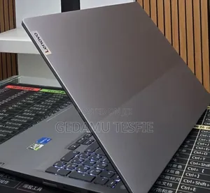 New Laptop Lenovo 16GB Intel Core i5 SSD 512GB