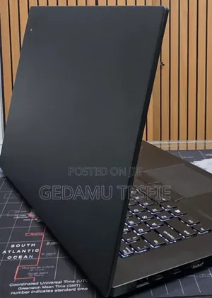 New Laptop Lenovo 16GB Intel Core i9 SSD 512GB