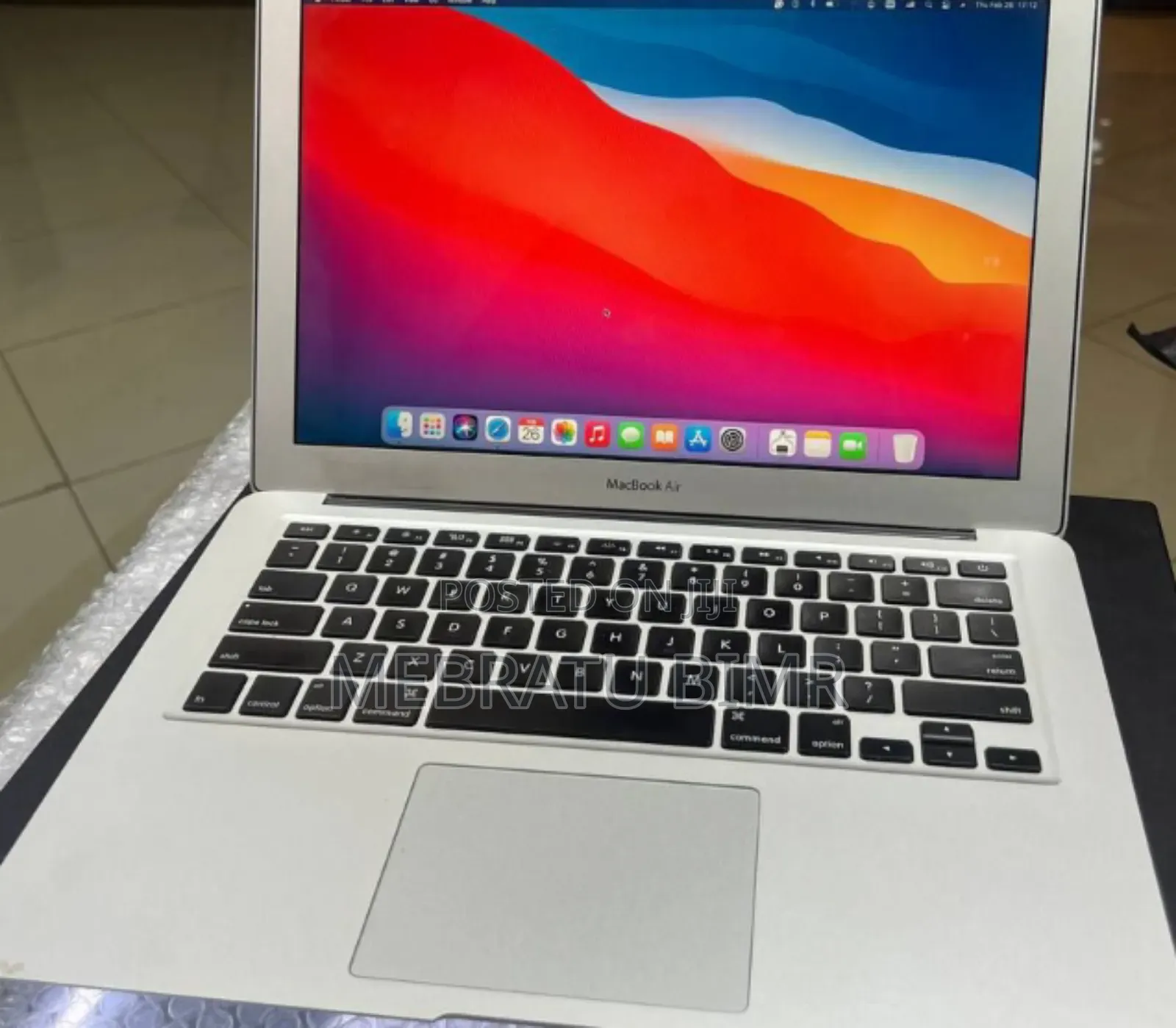 New Laptop Apple MacBook Air 2014 8GB Intel Core i7 SSD 128GB