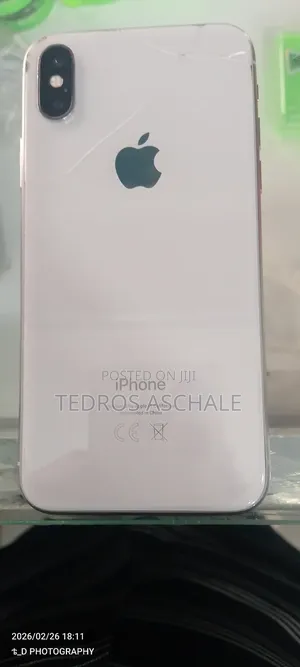 Apple iPhone X 64 GB White