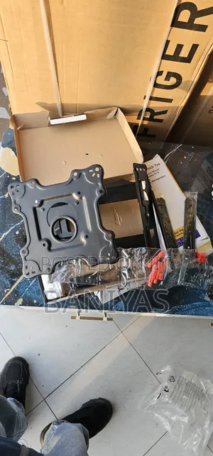 Tv Mount P4(​ቲቪ መስቀያ)