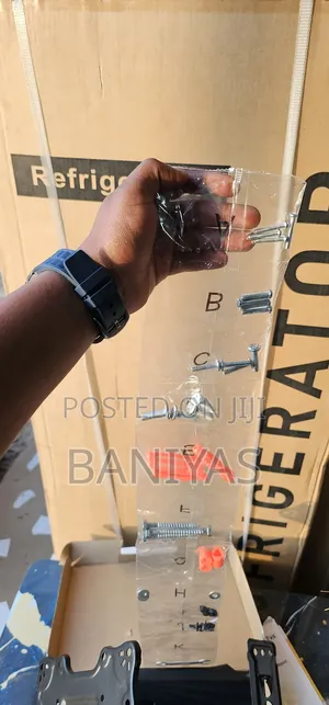 Tv Mount P4(​ቲቪ መስቀያ)