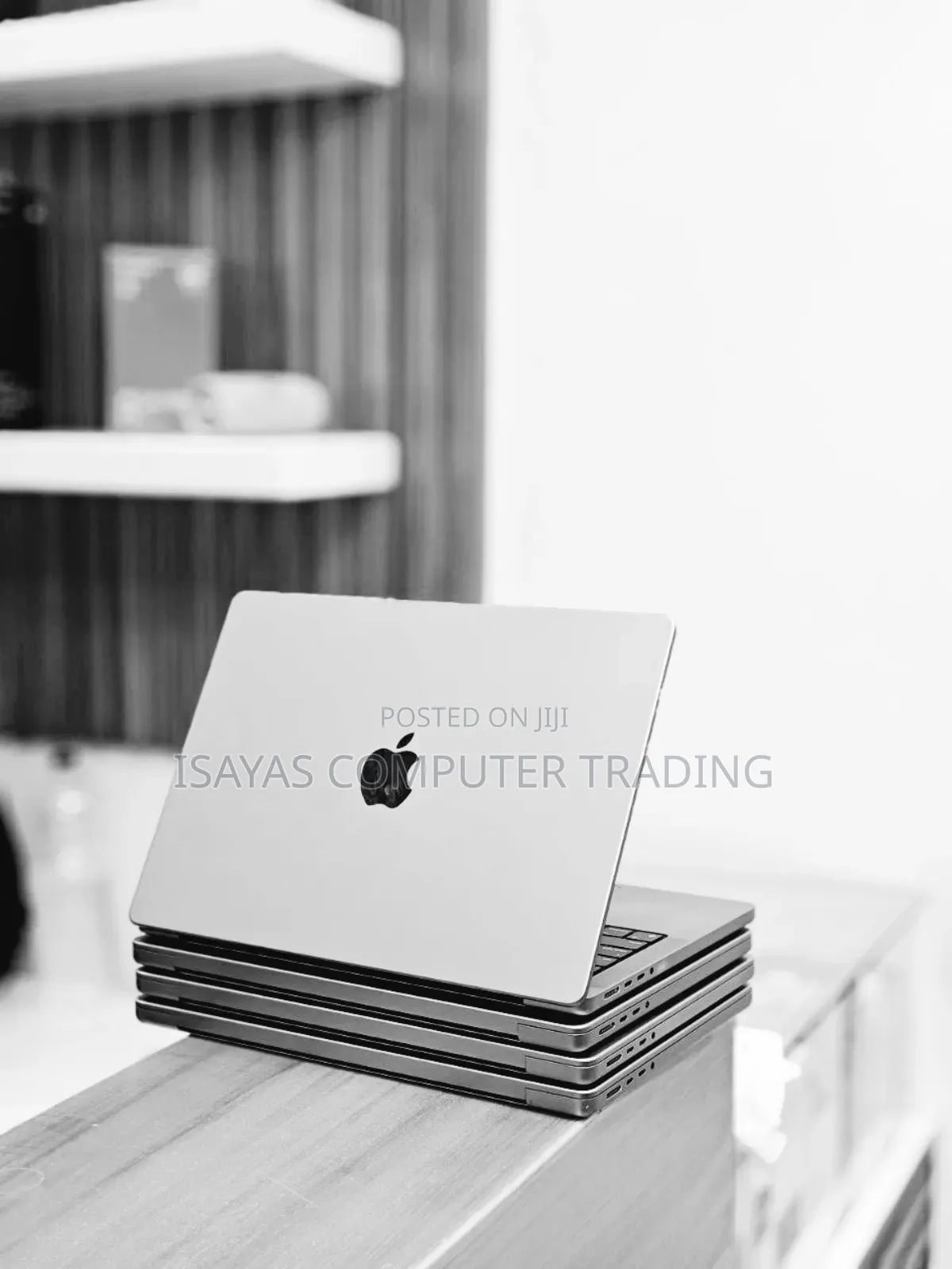 New Laptop Apple MacBook Pro M1 32GB Apple M1 SSD 512GB