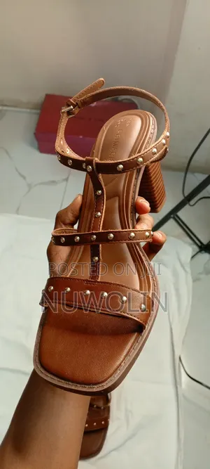 Women Shoe~Primark Studded Block Heel Sandal