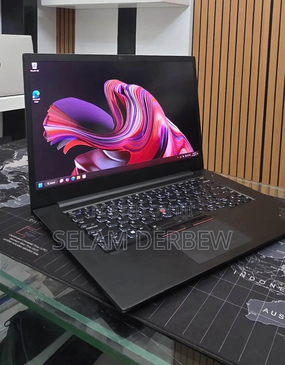 New Laptop Lenovo ThinkPad X1 16GB Intel Core i9 SSD 512GB