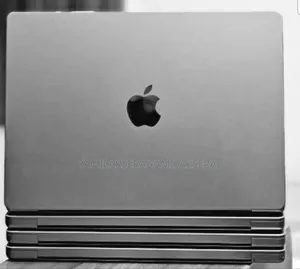 New Laptop Apple MacBook Pro M1 32GB Apple M1 Pro SSD 512GB