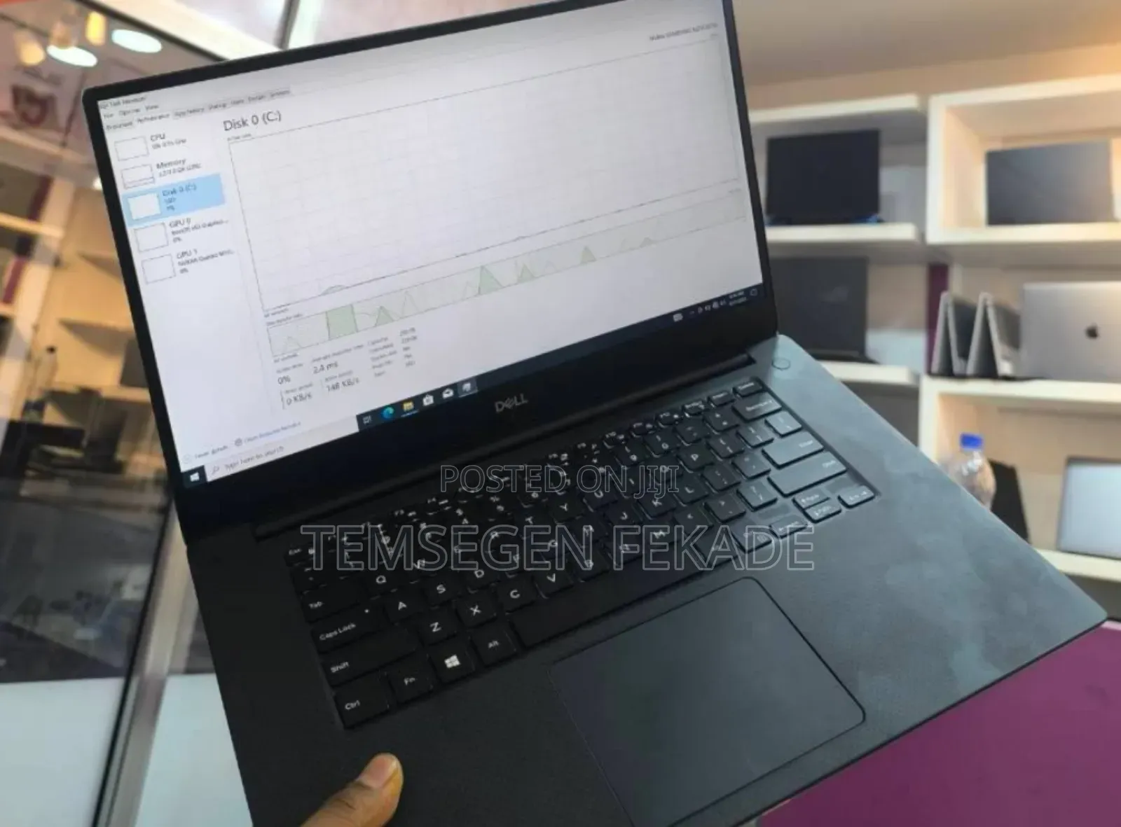 New Laptop Dell Precision 5520 16GB Intel Core i7 SSD 512GB