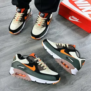 Nike Air Max 90 Dark Army Fashion Sneaker