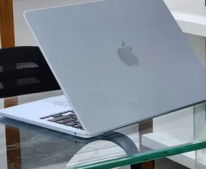 New Laptop Apple MacBook Air 2025 M4 13-inch 16GB Apple M4 SSD 256GB