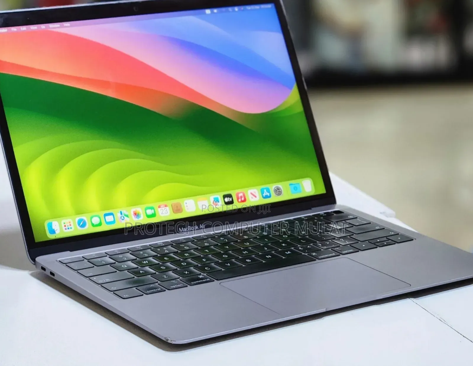 New Laptop Apple MacBook Pro 2019 32GB Intel Core i7 SSD 512GB