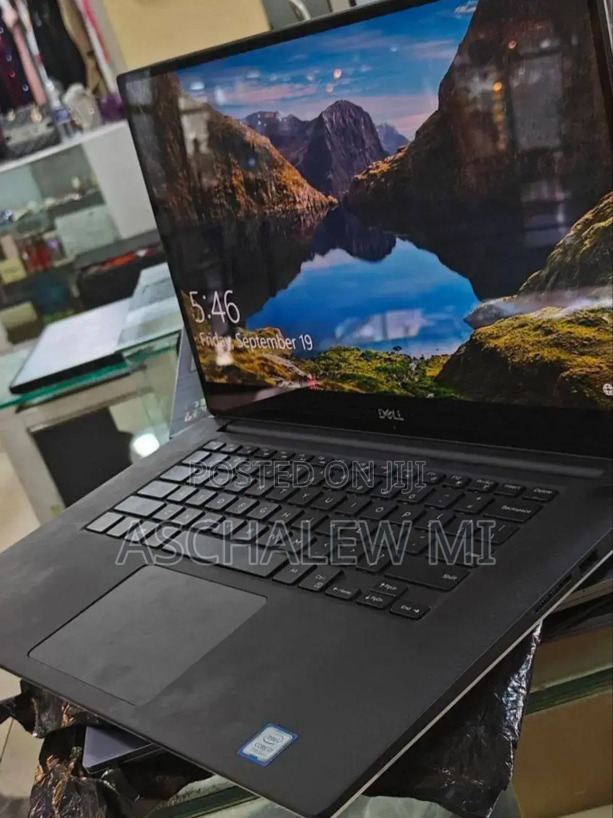 New Laptop Dell Precision 5540 16GB Intel Core i7 SSD 512GB